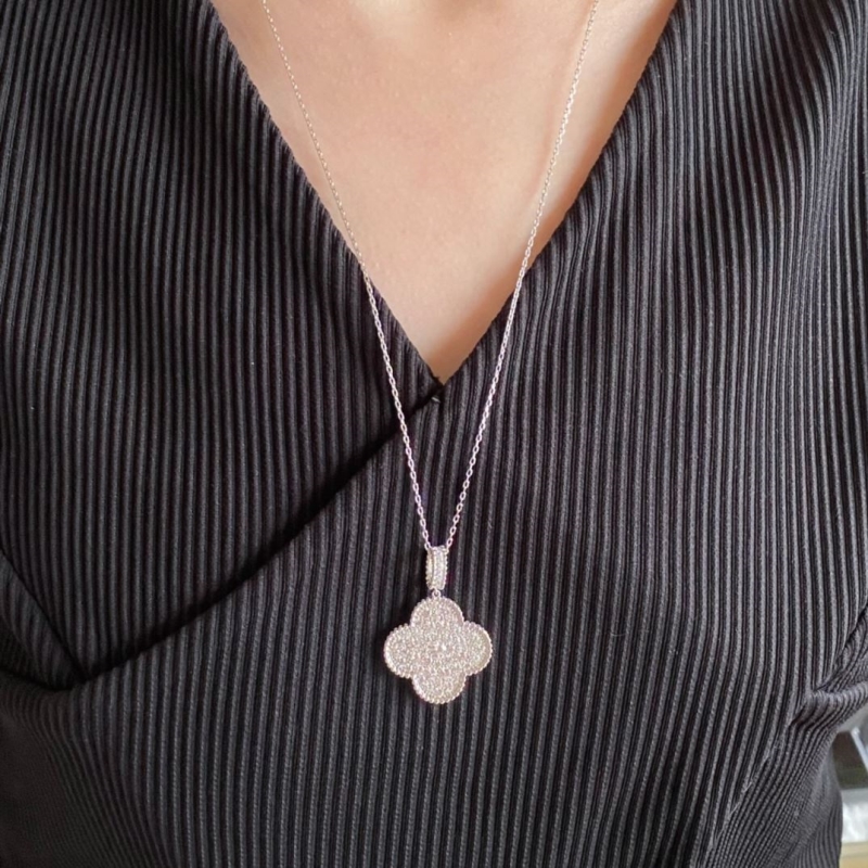 Vca Necklaces